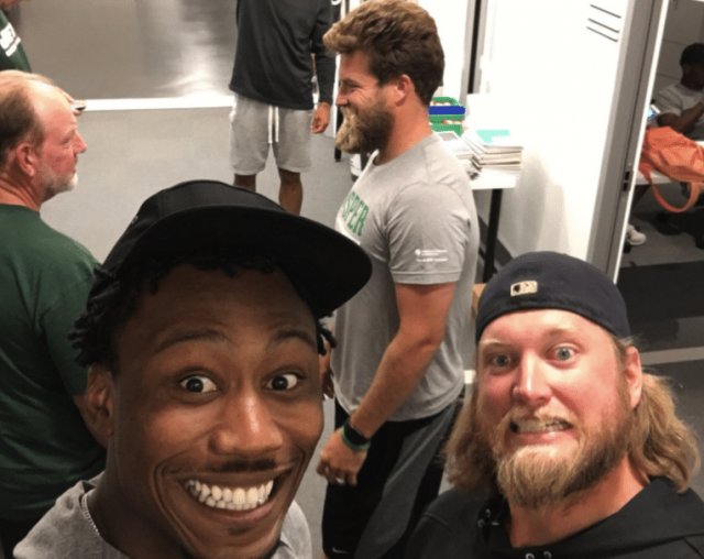 New York Jets: Brandon Marshall Excited To Have Ryan Fitzpatrick Aboard (Photo)