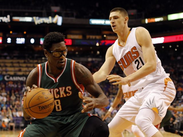 New York Knicks Should Welcome Larry Sanders