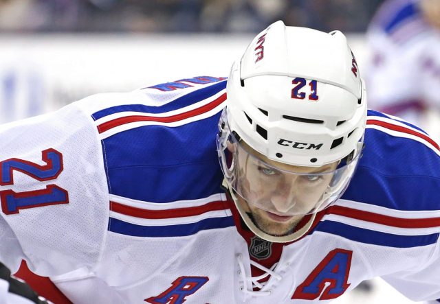 New York Rangers: Derek Stepan Found A Friend