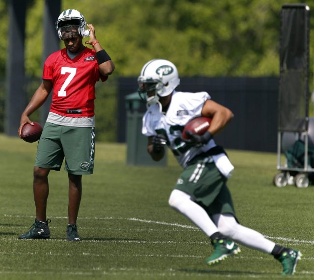 New York Jets’ Matt Forte And Breno Giacomini Continue To Miss Practice