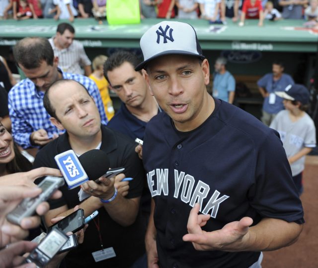 New York Yankees: Marlins Have Had Internal Talks About Alex Rodriguez (Report)