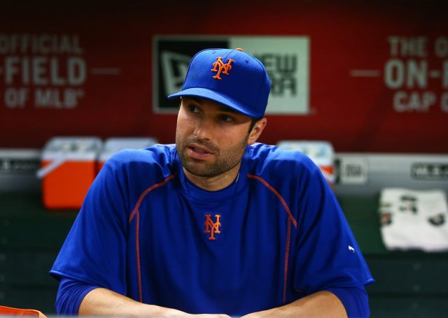The New York Mets Should Not Rush Neil Walker Back