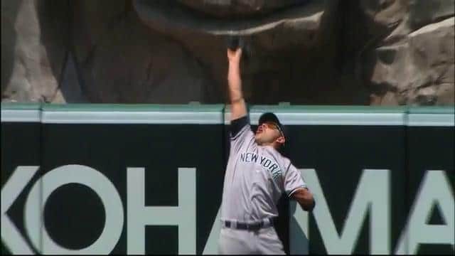 New York Yankees: Jacoby Ellsbury Robs Albert Pujols Of Home Run (Video)