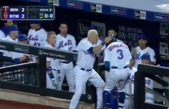 New York Mets’ Curtis Granderson Smacks HR To Tie Game In 11th (Video)