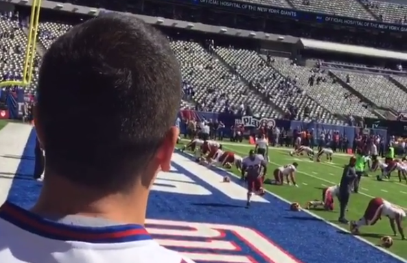 New York Giants Fan Gets Under The Skin Of DL Chris Baker (Video)