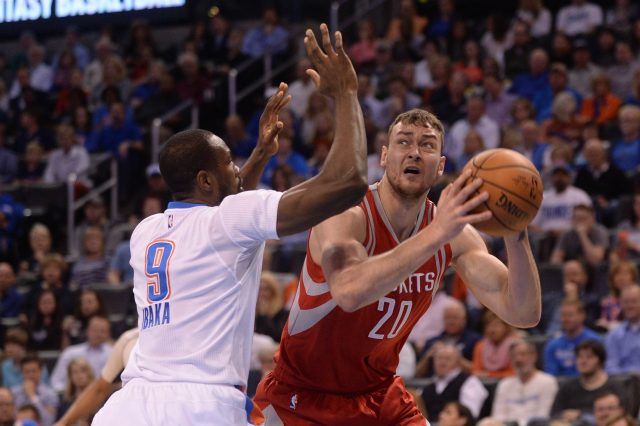 Which Donatas Motiejunas Will We See This Season?