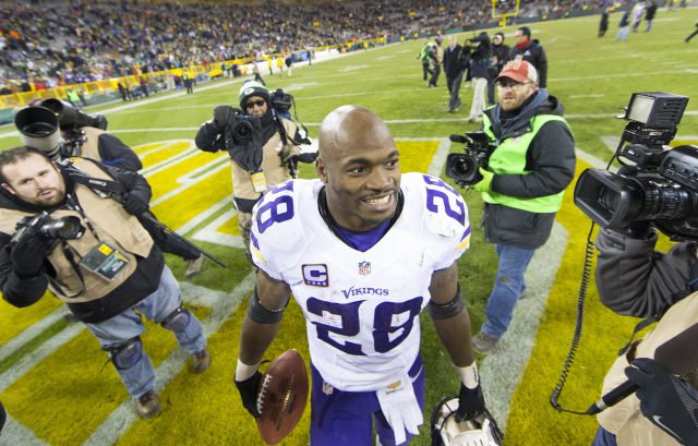 NFL Week 2 Preview & Predictions: North Divisional Rivalries Take Center Stage 1