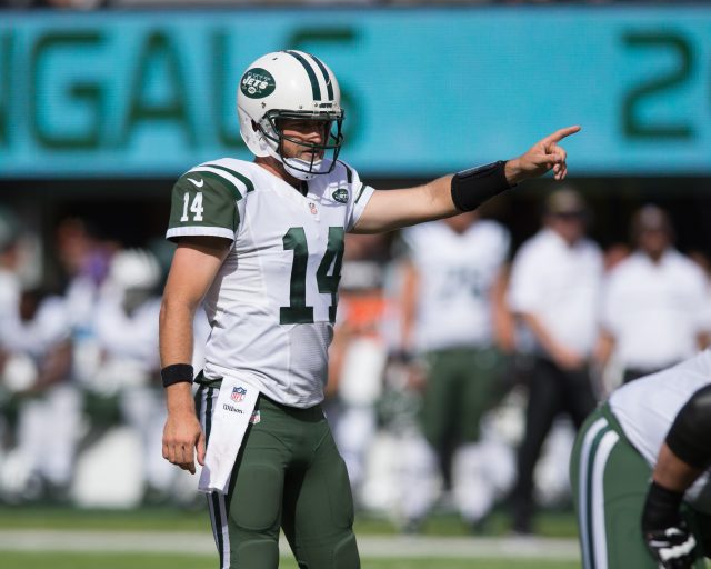 New York Jets: Ryan Fitzpatrick Still Looks Rusty
