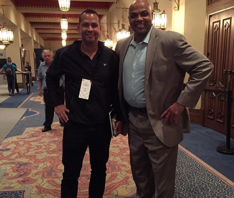 New York Yankees: Alex Rodriguez Poses With Charles Barkley (Photo)