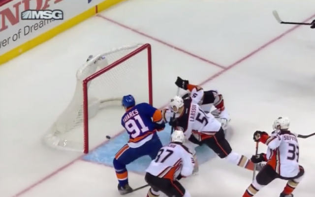 New York Islanders’ John Tavares Tallies First Goal Of Season (Video)