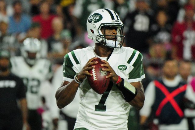 New York Jets To Name Geno Smith The Staring Quarterback (Report)
