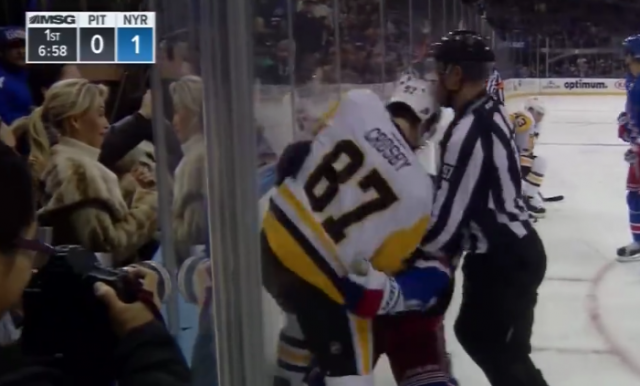 Sidney Crosby jumps New York Rangers’ Ryan McDonagh and gets two minutes (Video)