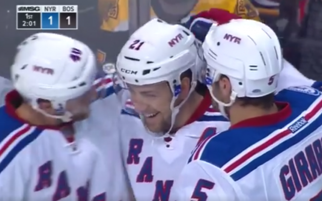 New York Rangers’ Michael Grabner, Derek Stepan Team Up For Shorthanded Goal (Video)