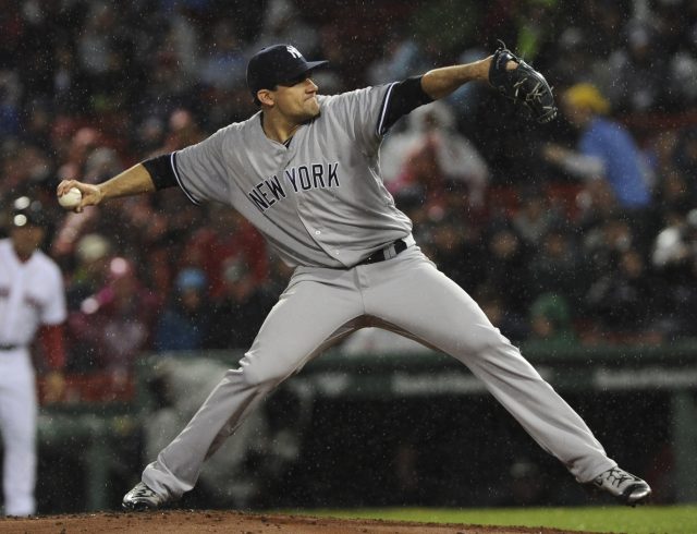 New York Yankees designate RHP Nathan Eovaldi for assignment (Report)
