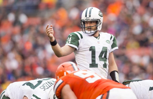 Why is Ryan Fitzpatrick the New York Jets QB once again?