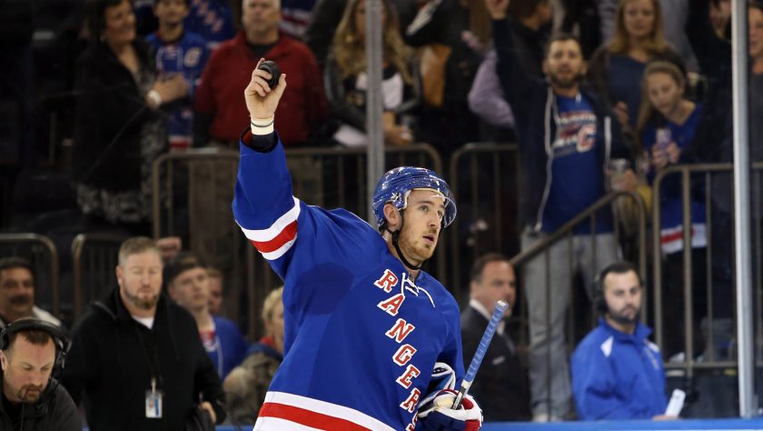 New York Rangers’ Kevin Hayes to miss 2-3 weeks with injury