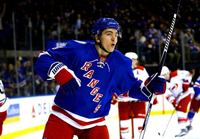 Rick Nash, Jimmy Vesey propel New York Rangers against Carolina Hurricanes (Highlights)