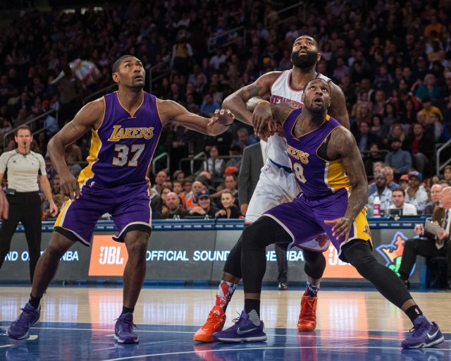 New York Knicks look to improve to 2-0 on West Coast trip against Los Angeles Lakers