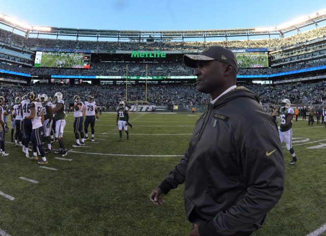New York Jets: Communication failure with Ryan Fitzpatrick is another reason for HC change