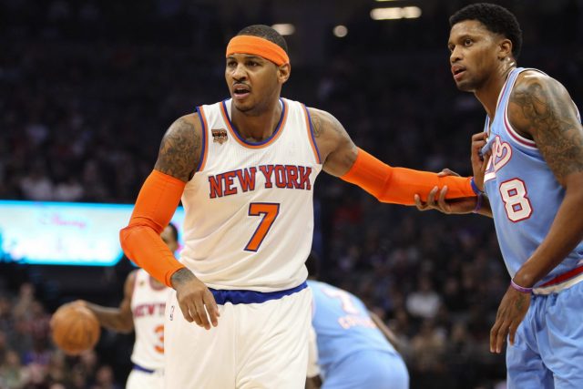 New York Knicks’ Carmelo Anthony drops 23 in first half in response to Phil (Video)