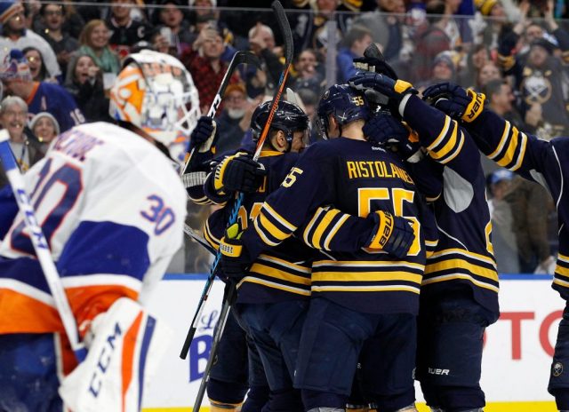 Buffalo Sabres drop New York Islanders in OT (Highlights)
