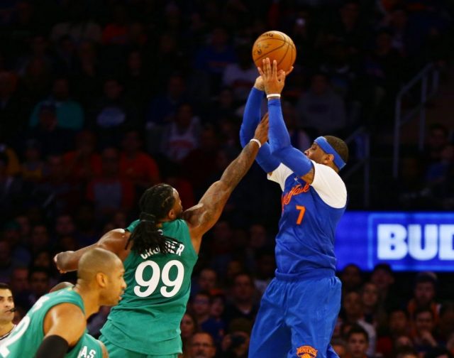 New York Knicks: Carmelo Anthony debuts signature shoe on Christmas Day 1