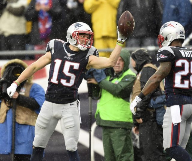 Fantasy Football start ’em or sit ’em: Week 17 Edition
