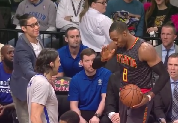 Brooklyn Nets’ Jeremy Lin gets caught hard by Dwight Howard (Video)