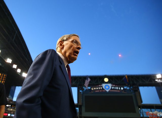 PED linked players snubbed by Baseball Hall of Fame while Bud Selig is embraced