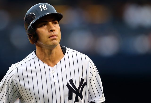 New York Yankees: Obvious flaw in swing is holding Jacoby Ellsbury back