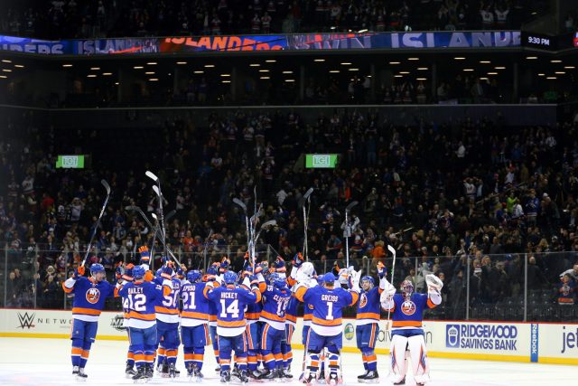 New York Islanders: Bogus Bloomberg headline misguides fans of all ages
