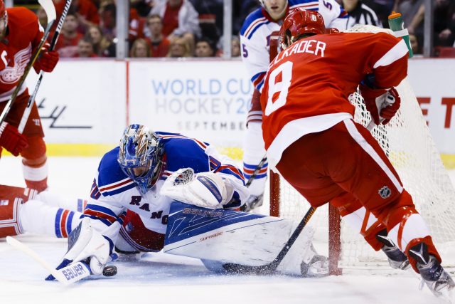 The Joe: A Splinter in King Lundqvist’s Toe