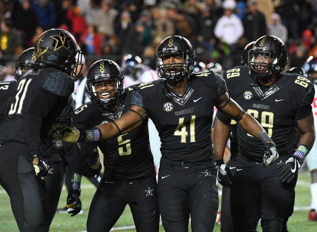 New York Giants draft target: LB Zach Cunningham