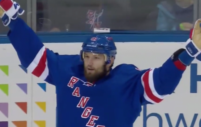 Rangers’ Jimmy Vesey and Rick Nash hookup to tie game against Blue Jackets (Video)