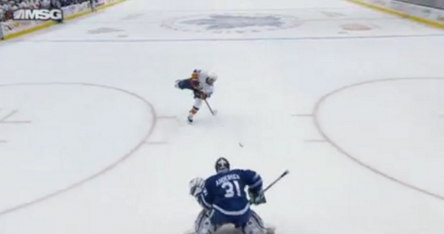 New York Islanders’ Jason Chimera breathes life into squad with penalty-shot goal (Video)