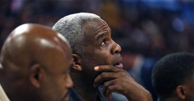 Charles Oakley to attend New York Knicks game in Cleveland