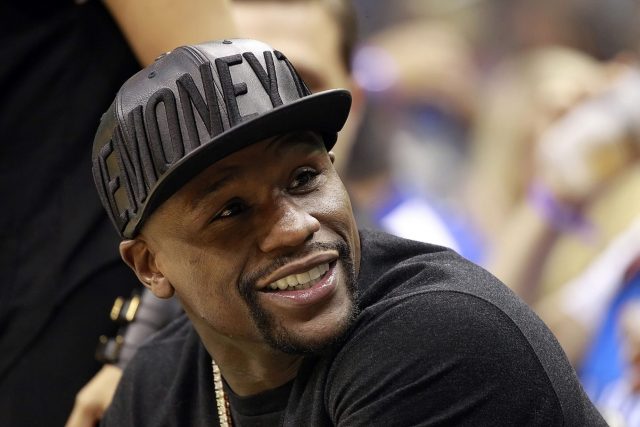 Floyd Mayweather and Conor McGregor agree to fight (Report)