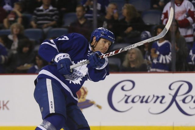 Could the New York Rangers use waivers-rotting Brooks Laich?