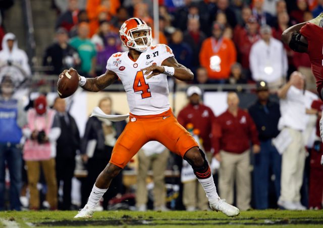 The New York Giants should not draft a quarterback in the first round