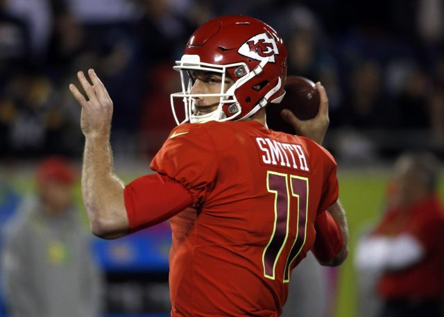 Should the New York Jets kick the tires on Alex Smith?