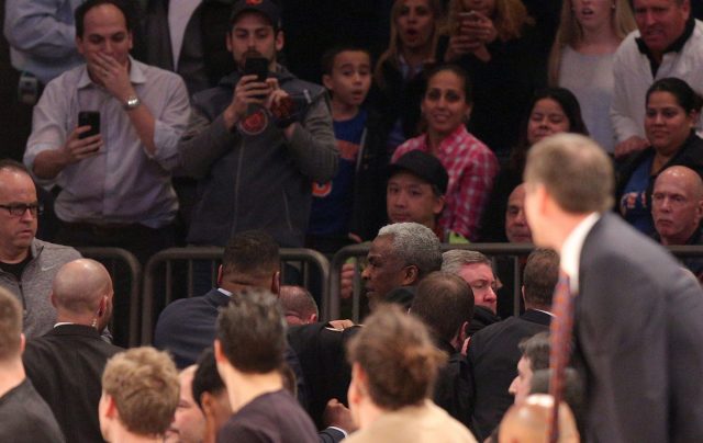 Charles Oakley’s ejection related to outburst towards owner Jim Dolan (Report)