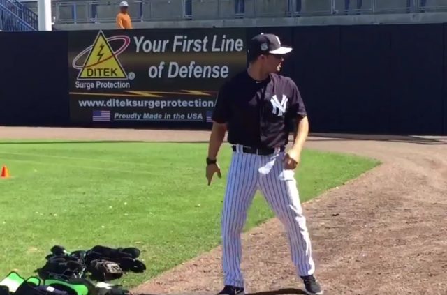 Nick Swisher joins New York Yankees camp in joyful fashion (Video)