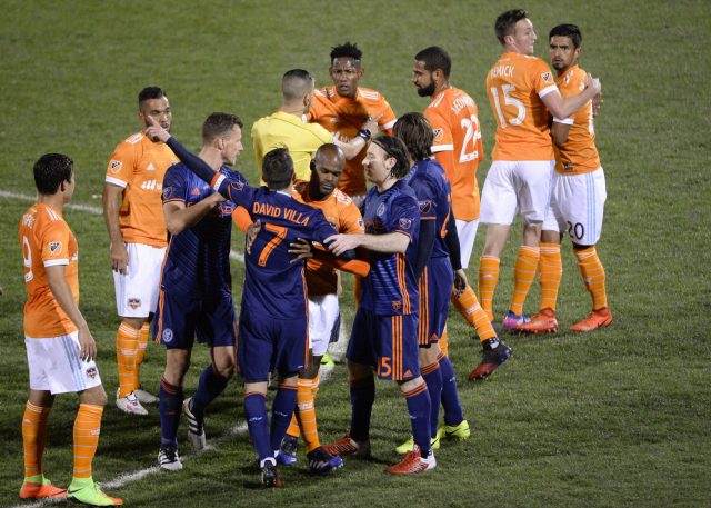 NYCFC star David Villa shown red for preseason punch (Video)