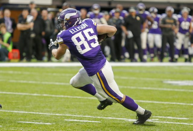 New York Giants Sign TE/FB Rhett Ellison