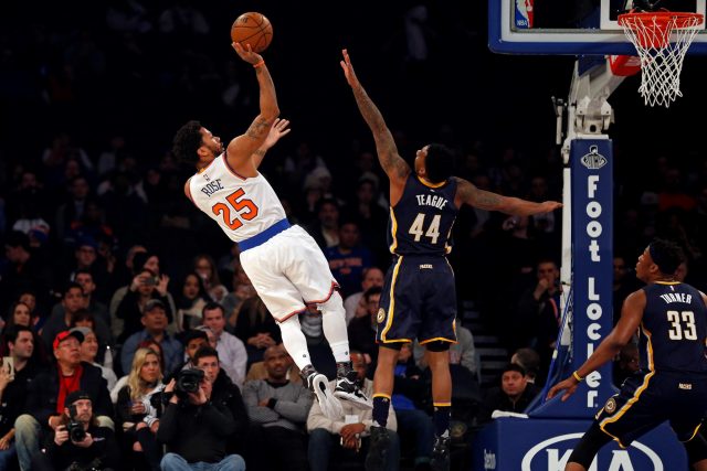 New York Knicks: The Triangle Offense Isn’t for Point Guards Like Derrick Rose
