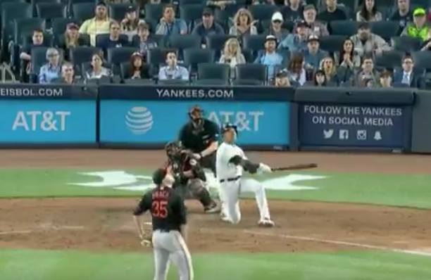 New York Yankees: Starlin Castro Launches Game-Tying Homer In The Ninth (Video)