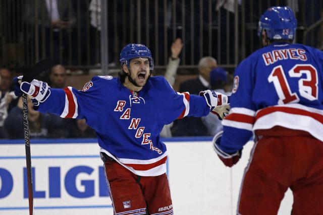 Mats Zuccarello Strikes Twice in New York Rangers Series-Clincher vs. Montreal Canadiens (Highlights)