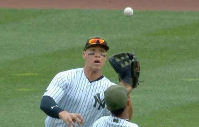 Starlin Castro, Aaron Judge Team Up To Make Excellent Catch for Yankees (Video)