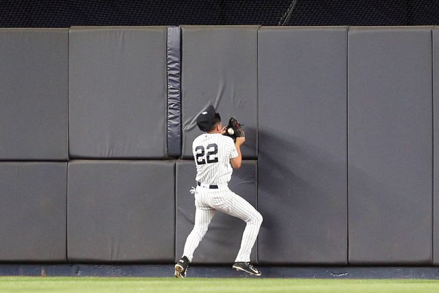 New York Yankees Bomber Buzz, 5/7/17: Ellsbury Updates, Jeter Sneak Peek