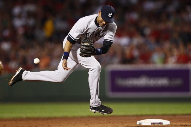 As We Remember Derek Jeter, Don’t Forget His Horrid Defense